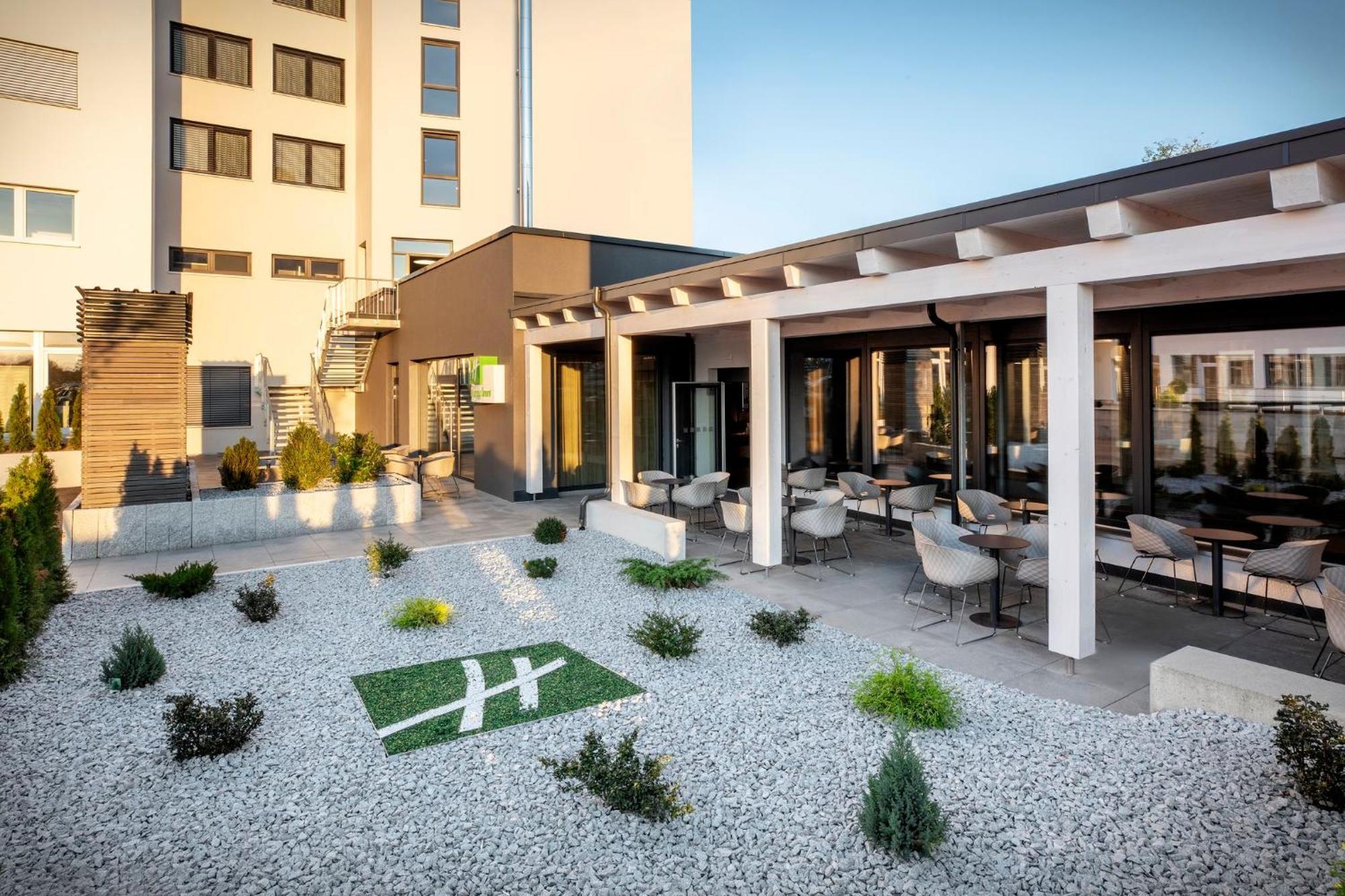 Holiday Inn - Villingen - Schwenningen By Ihg Dış mekan fotoğraf